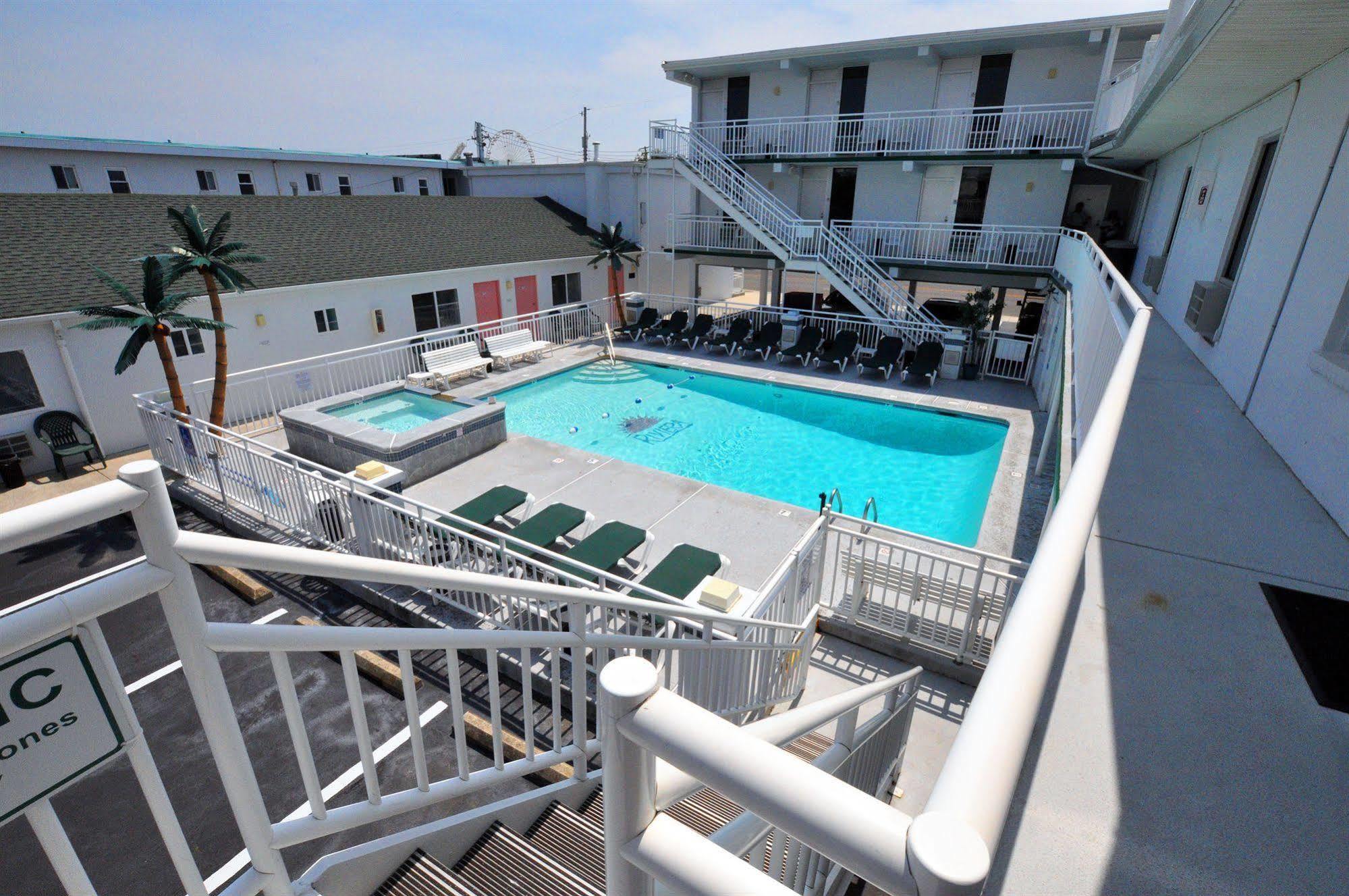 Riviera Resort&Suites Wildwood Exterior foto